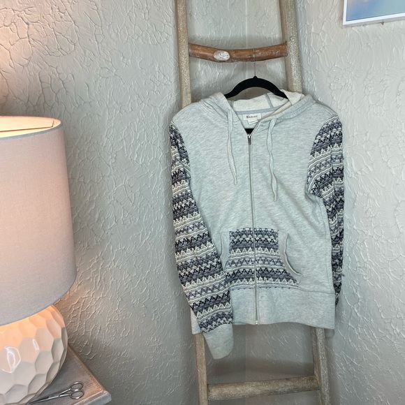 Ariat chevron lace print zip up hooded sweatshirt - Picture 1 of 7